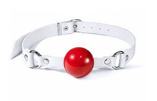 Кляп силіконовий Feral Feelings Silicon Ball Gag White/Red, білий ремінець, червона кулька