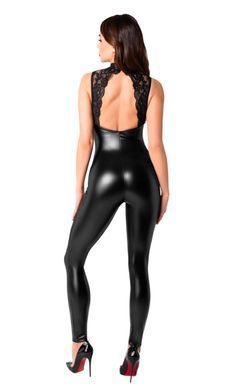Комбинезон Noir Handmade F342 Powerwetlook and lace overall - L