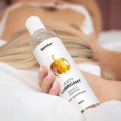 Лубрикант на водной основе Satisfyer Juicy Lubricant Playful Pumpkin water based 300 мл