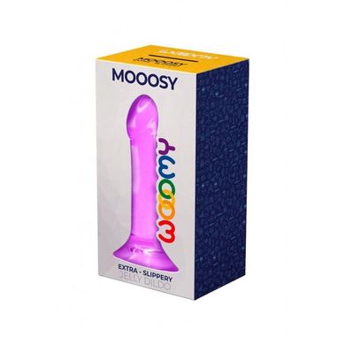 Дилдо Wooomy Mooosy, з присоскою, сумісний з трусиками для страпона, довжина 18 см, діаметр 4,5 см, Лиловый