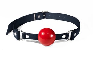 Кляп силіконовий Feral Feelings Silicon Ball Gag Black/Red, чорний ремінець, червона кулька